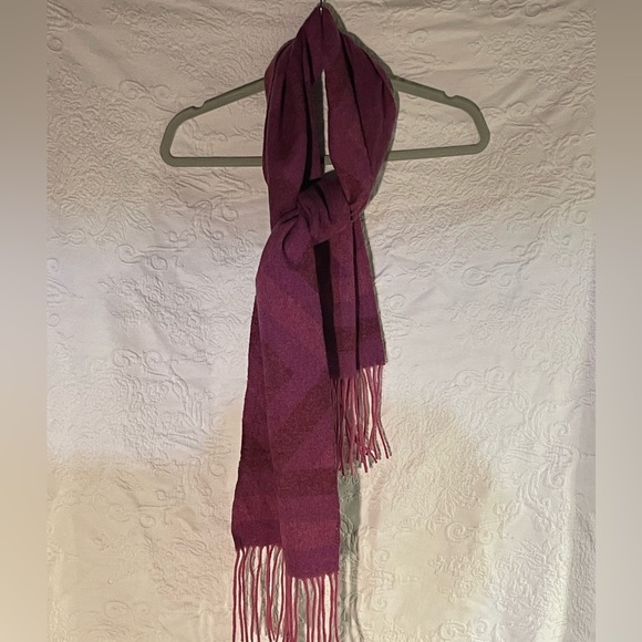 Wool and Cashmere Scarf Pink and Purple - Picture 2 of 3